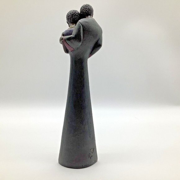 Mahogany Princess, "Eyes of the Future" Figurine - Picture 4 of 12